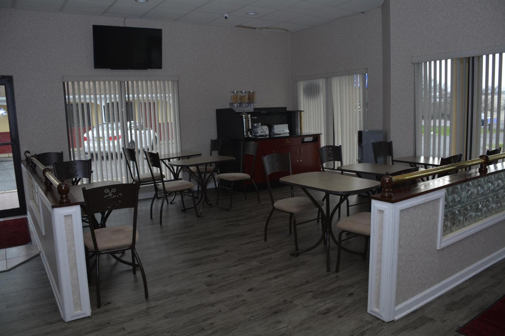 Atlantic Inn And Suites - Wall Township Bagian luar foto