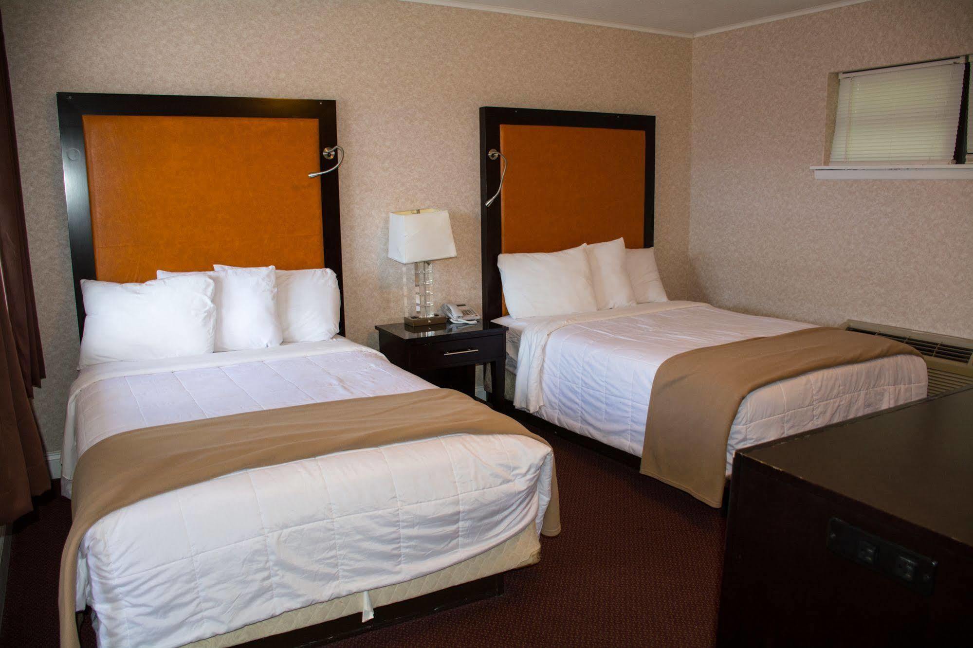 Atlantic Inn And Suites - Wall Township Bagian luar foto