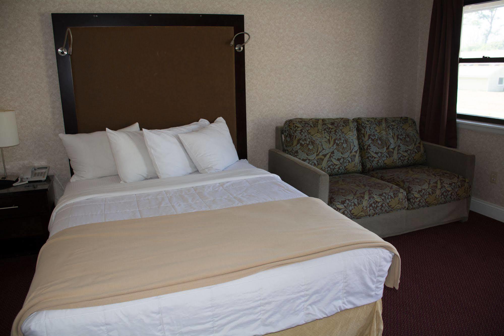 Atlantic Inn And Suites - Wall Township Bagian luar foto