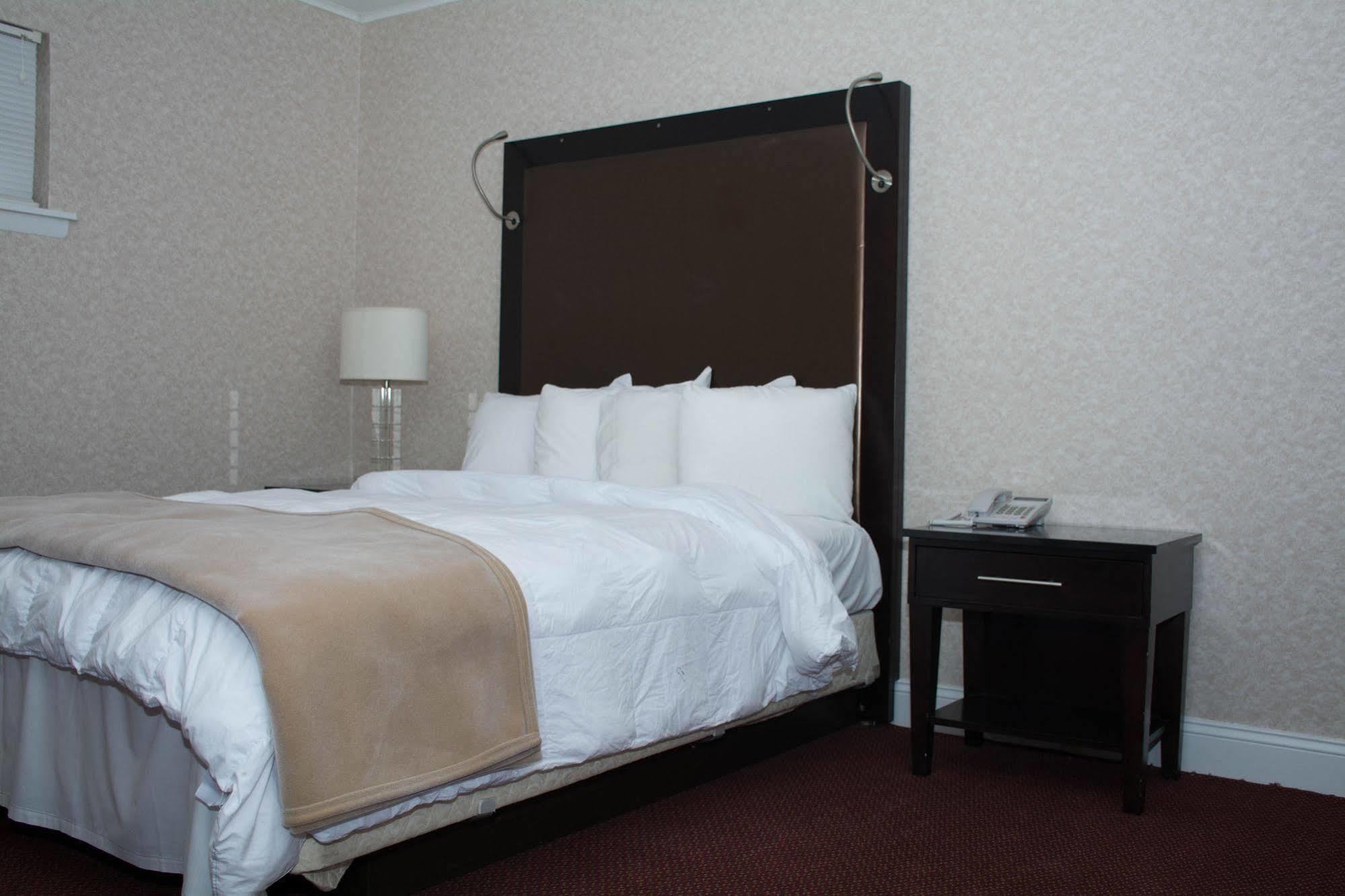 Atlantic Inn And Suites - Wall Township Bagian luar foto
